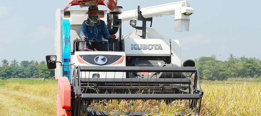 Transforming Nigerian Farms How Harvesters are Revolutionizing Crop Production
